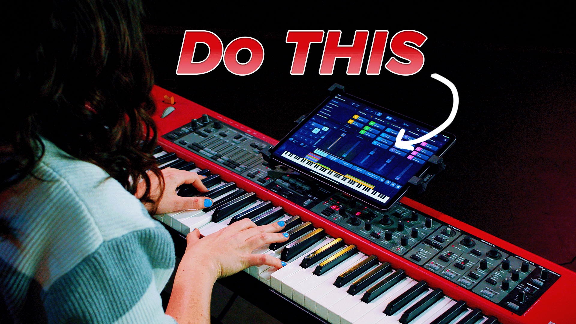 How to Play Modern Worship Keys with a Classical Piano Background